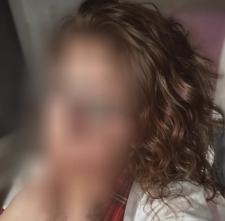 Simran, 37